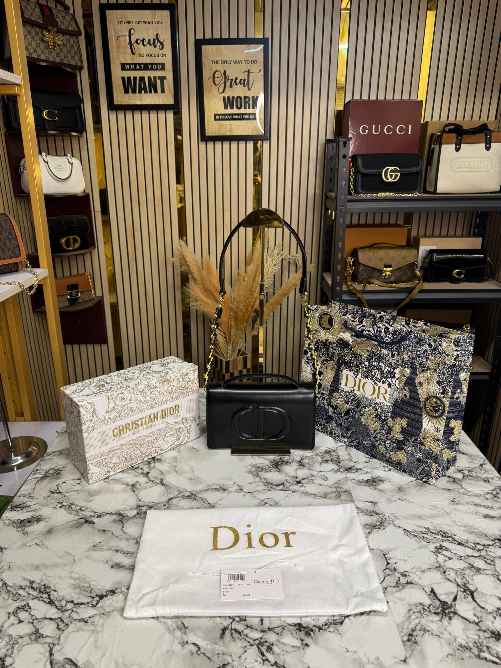 CHRISTIAN DIOR CARO PREMIUM BAG WITH OG BOX AND CARRY BAG ????☑️