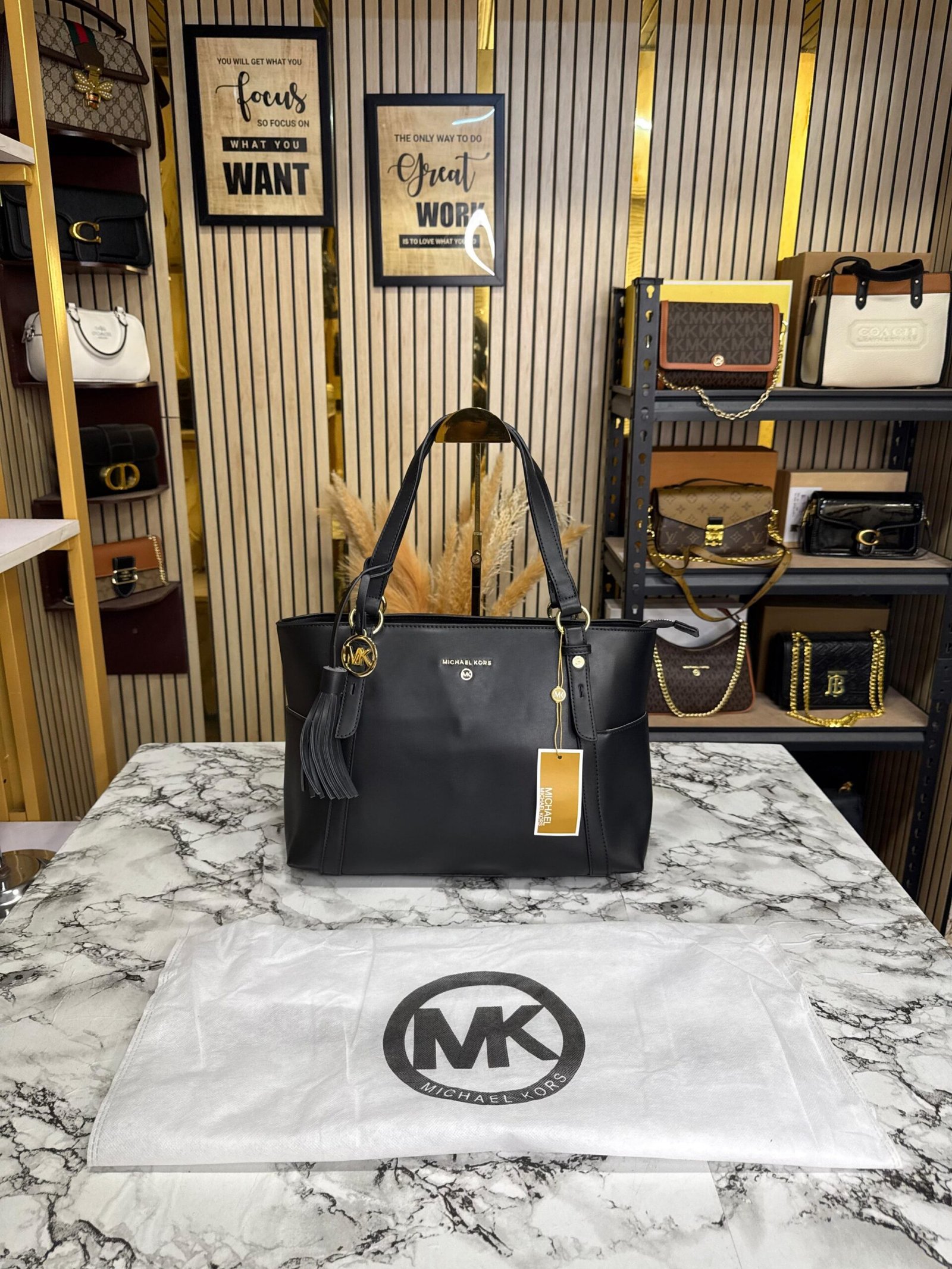 MICHAEL KORS SULLIVAN PREMIUM TOTE BAG ????✅