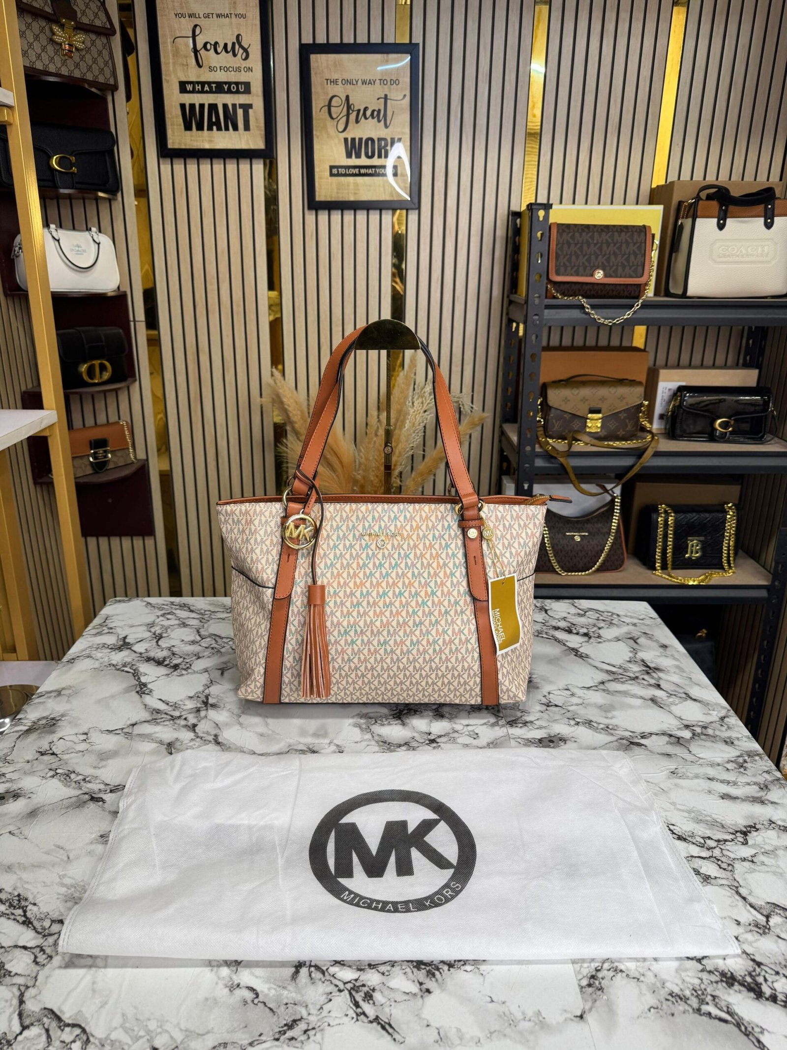 MICHAEL KORS SULLIVAN PREMIUM TOTE BAG ????✅