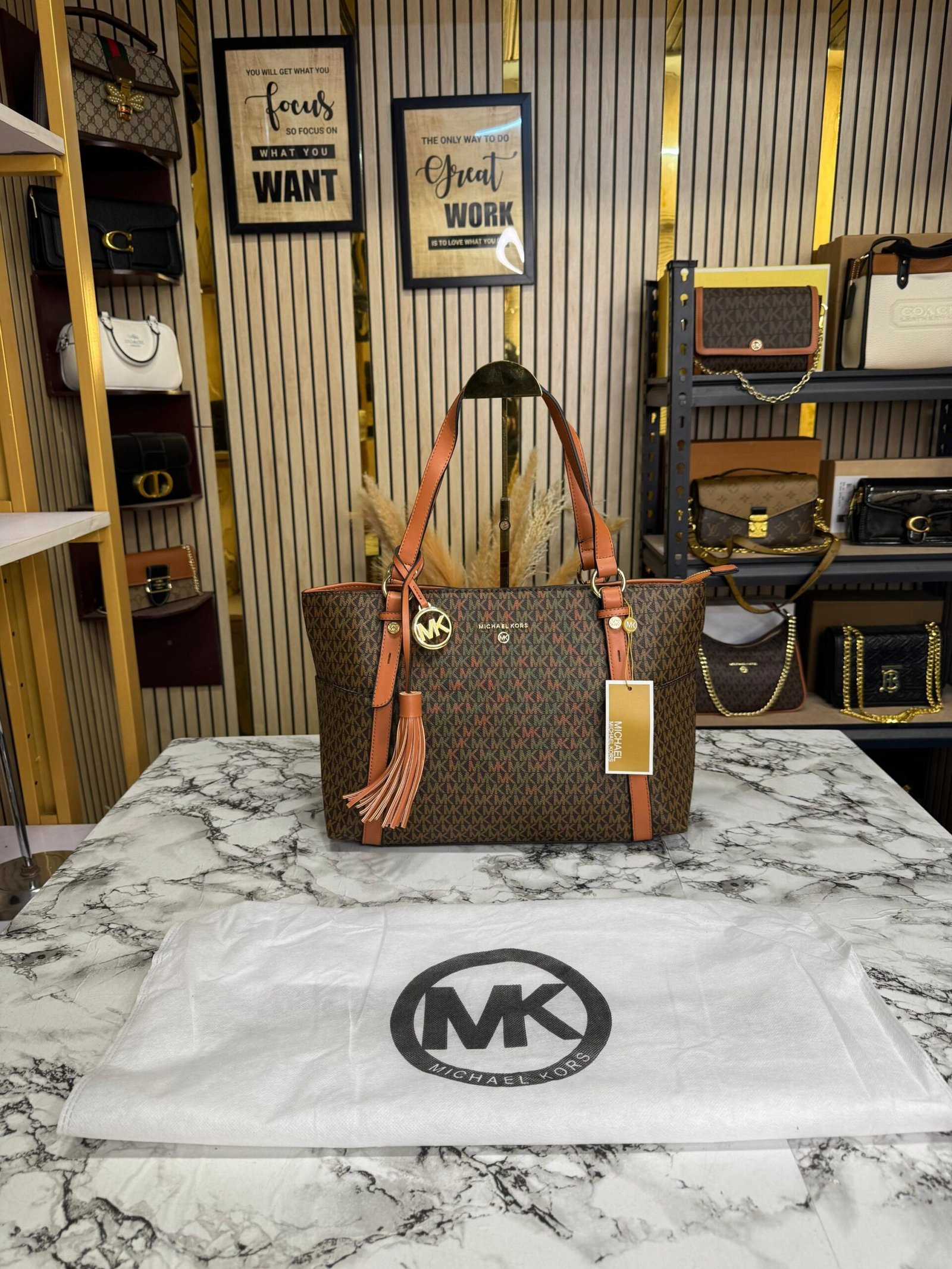 MICHAEL KORS SULLIVAN PREMIUM TOTE BAG ????✅