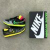 NK SB DUNK LOW WHAT THE DUNK UNIVERSITY OF OREGON [BLACK / YELLOW/ GREEN] 0309025