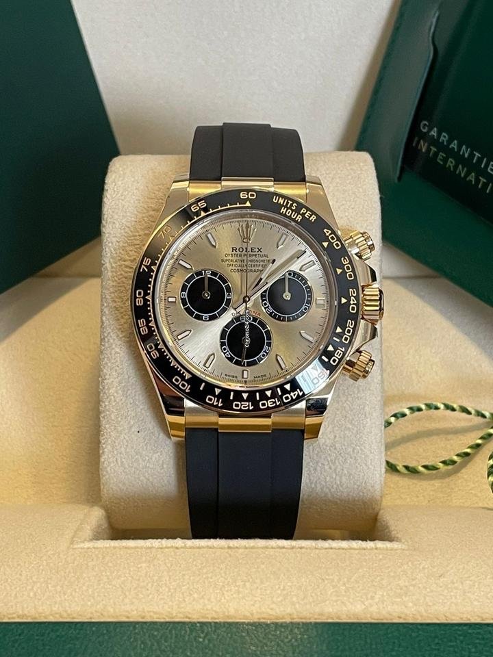 Rolex Cosmograph Daytona Yellow Gold β Oysterflex Rubber Strap